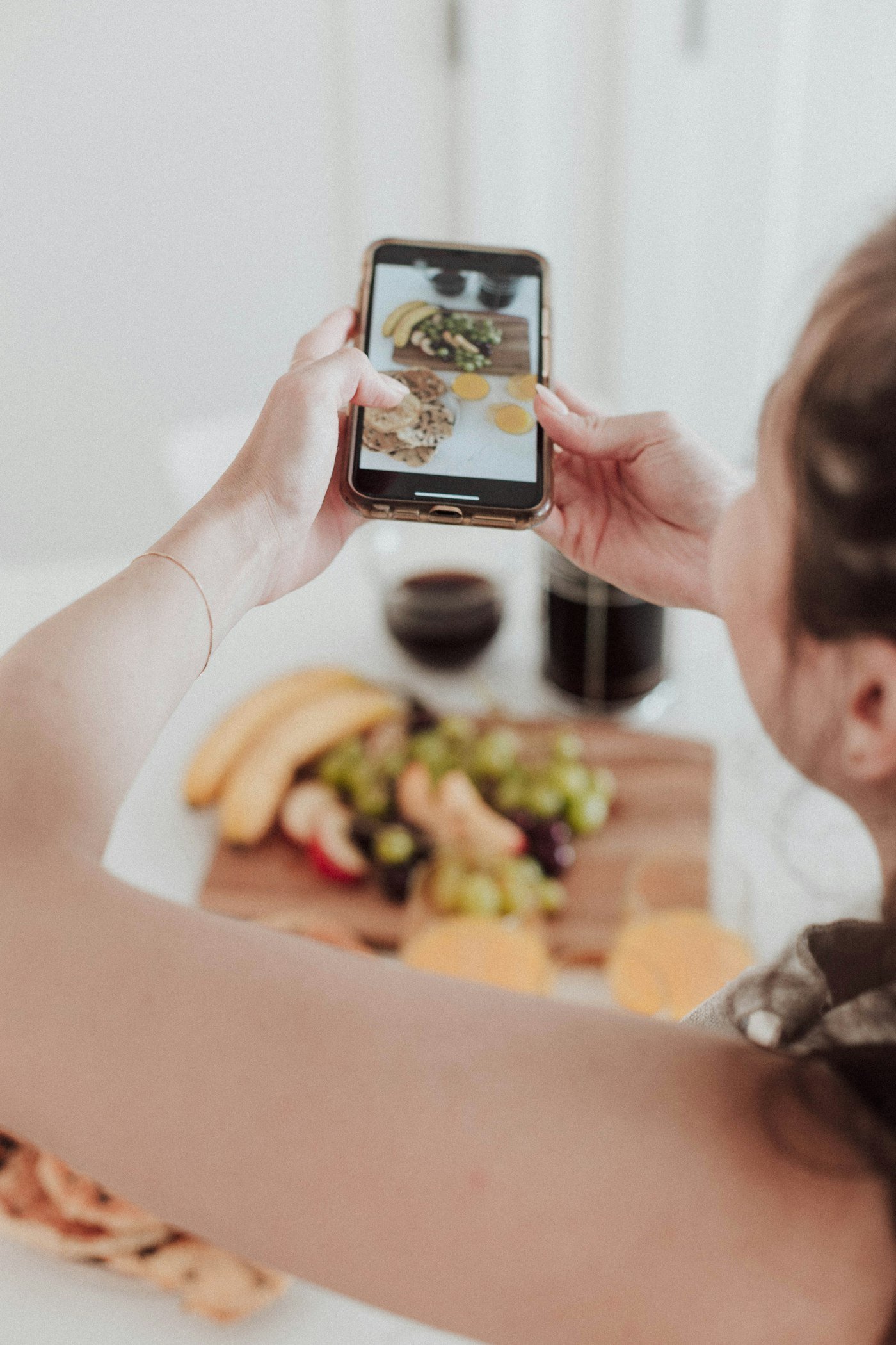 Shooting product photos on a phone for Facebook and Instagram ad creatives